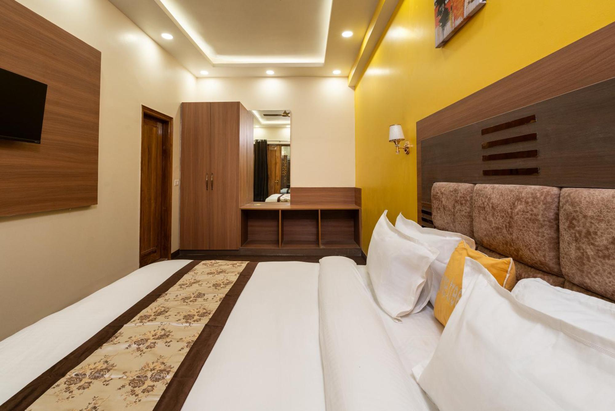 Lime Tree Hotel & One Bhk Serviced Apartment Noida - Sector 50 Metro 外观 照片