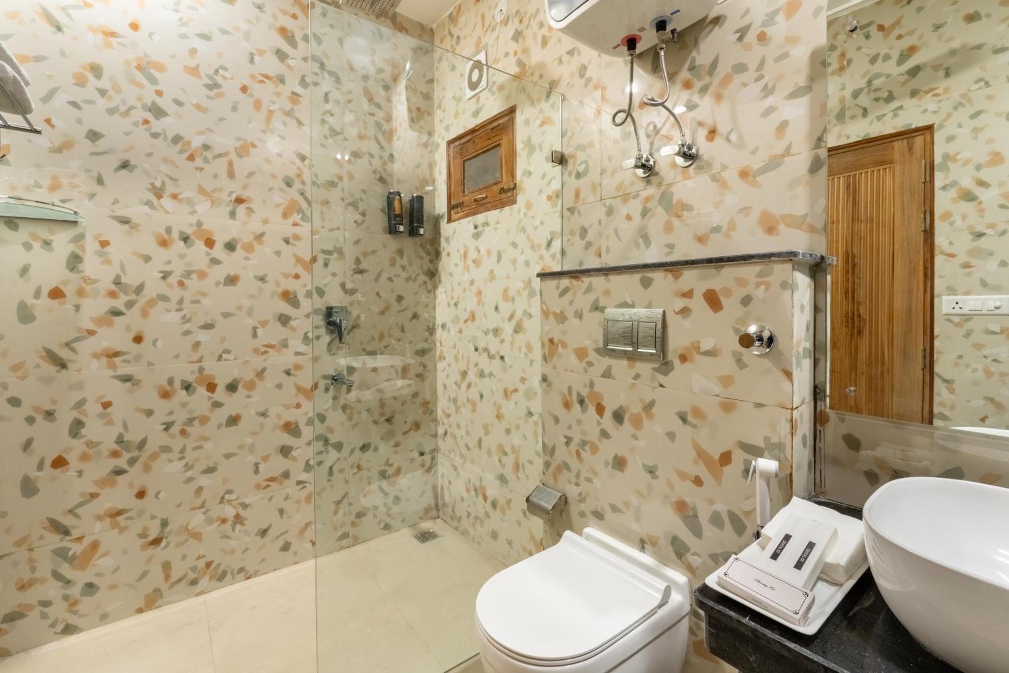 Lime Tree Hotel & One Bhk Serviced Apartment Noida - Sector 50 Metro 外观 照片