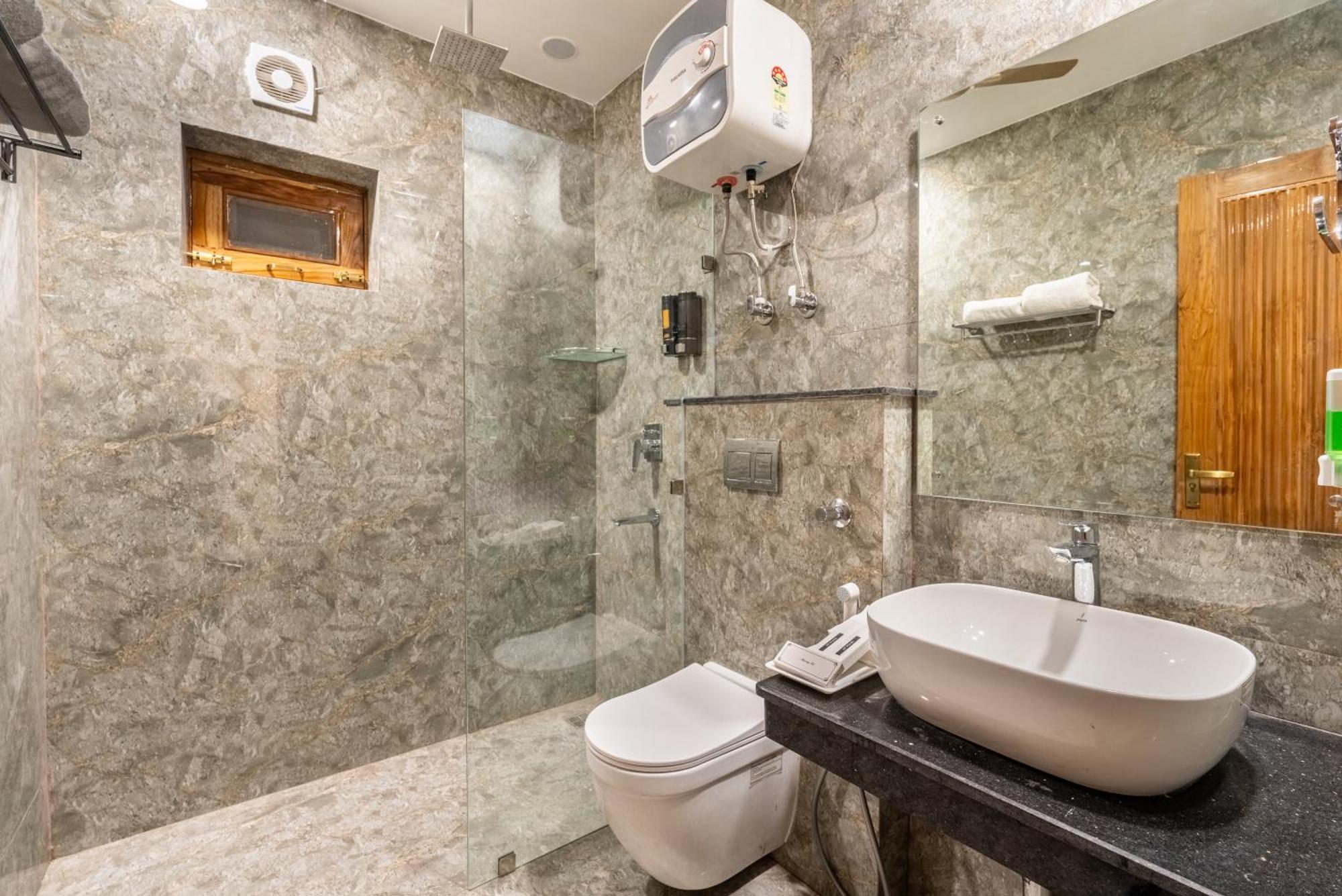 Lime Tree Hotel & One Bhk Serviced Apartment Noida - Sector 50 Metro 外观 照片