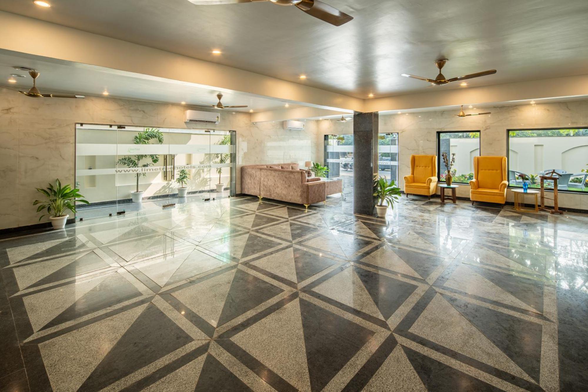Lime Tree Hotel & One Bhk Serviced Apartment Noida - Sector 50 Metro 外观 照片